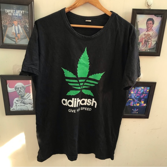 Vintage adihash tshirt (M-L) - Picture 3 of 5
